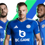 Sporters met bc.game op hun shirt